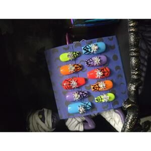 Neon spiderwebs spider charm press on Halloween nails custom made